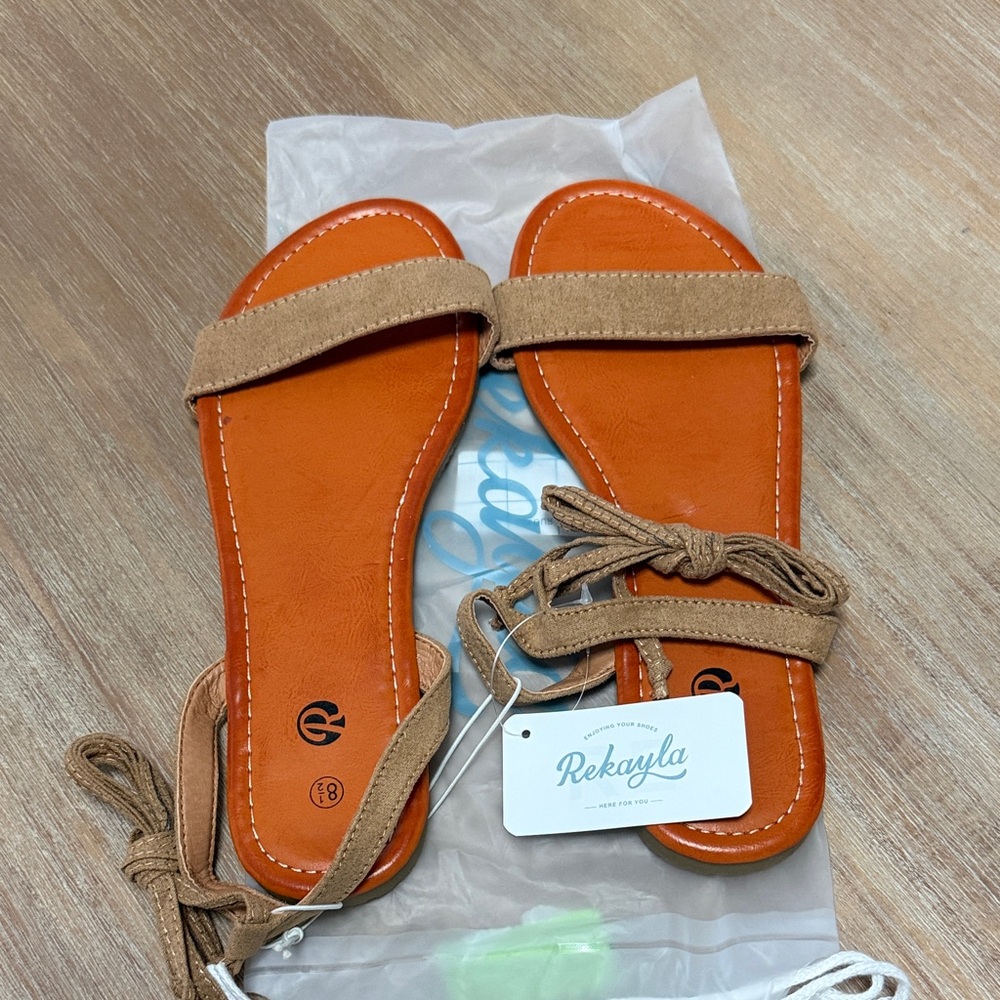 Roxy Women's Orange and Tan Sandals‎ - Picture 2 of 5